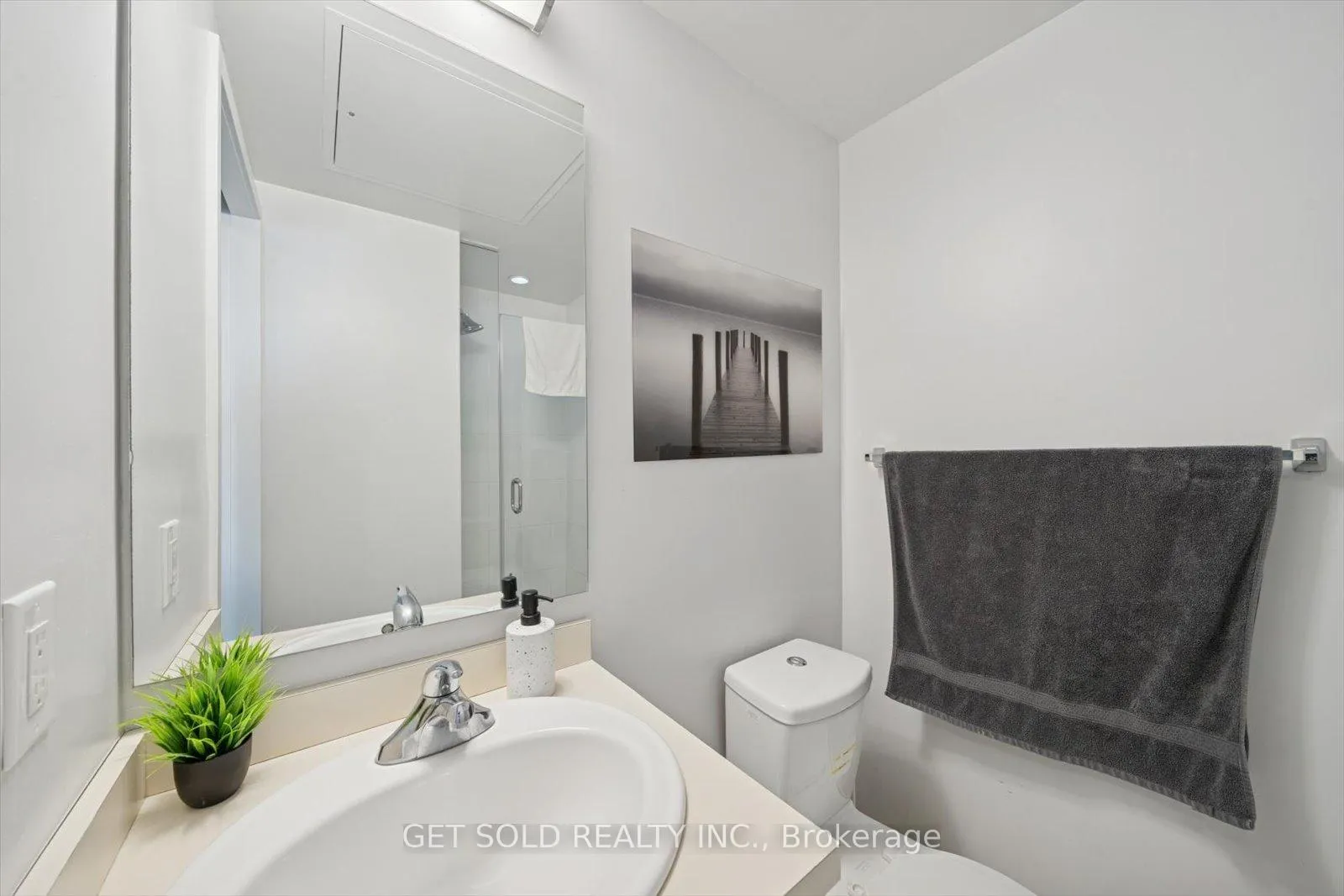 Photo 17 of Unit 3803, 14 York Street, Toronto, Waterfront Communities — HOMEH
