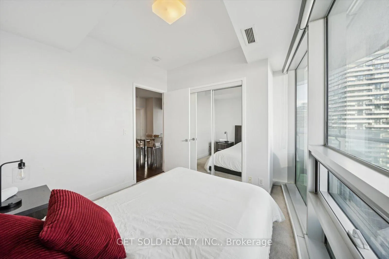 Photo 20 of Unit 3803, 14 York Street, Toronto, Waterfront Communities — HOMEH