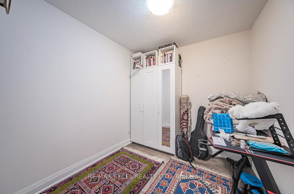 Photo 16 of Unit 1609, 18 Uptown Drive, Markham, Unionville — HOMEH