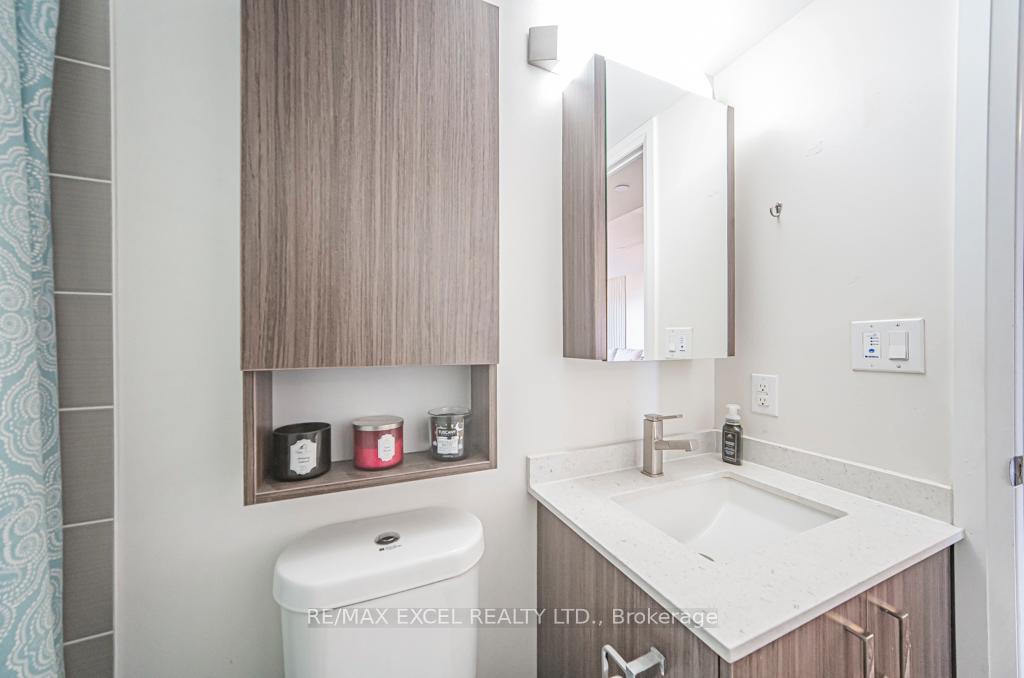 Photo 17 of Unit 1609, 18 Uptown Drive, Markham, Unionville — HOMEH