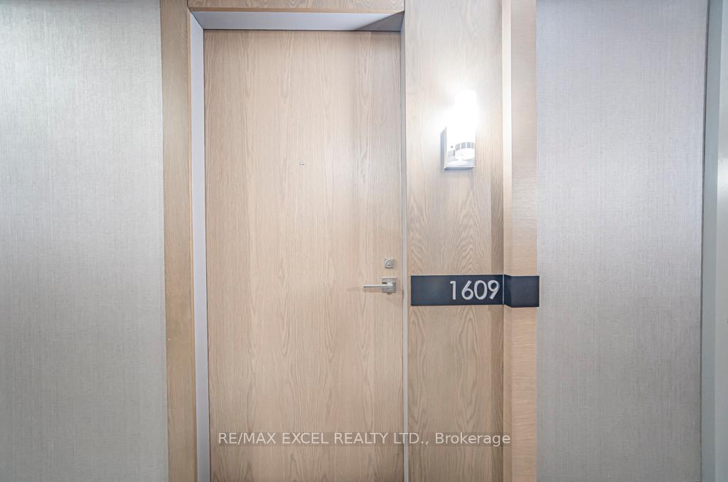 Photo 18 of Unit 1609, 18 Uptown Drive, Markham, Unionville — HOMEH