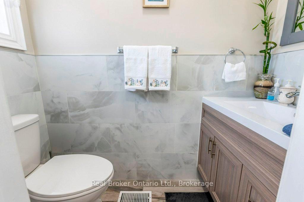 Photo 15 of Unit 16, 610 Barton Street, Hamilton, Stoney Creek — HOMEH