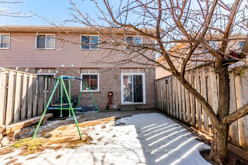 Photo 31 of Unit 16, 610 Barton Street, Hamilton, Stoney Creek — HOMEH