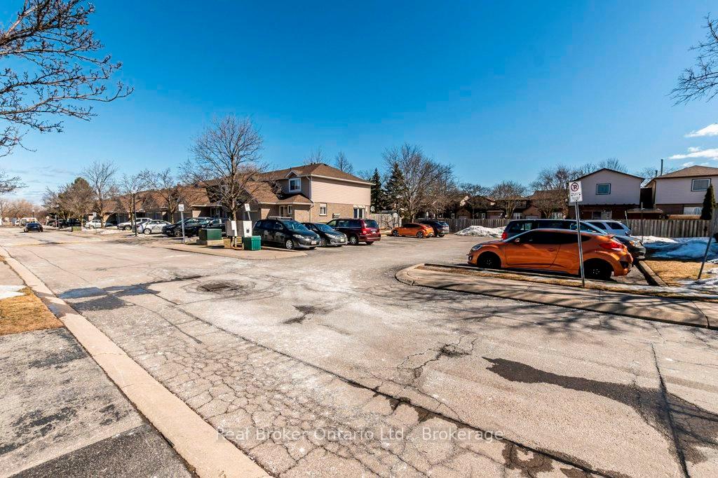 Photo 32 of Unit 16, 610 Barton Street, Hamilton, Stoney Creek — HOMEH