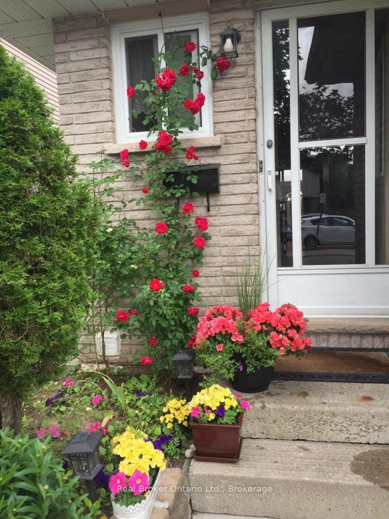 Photo 33 of Unit 16, 610 Barton Street, Hamilton, Stoney Creek — HOMEH