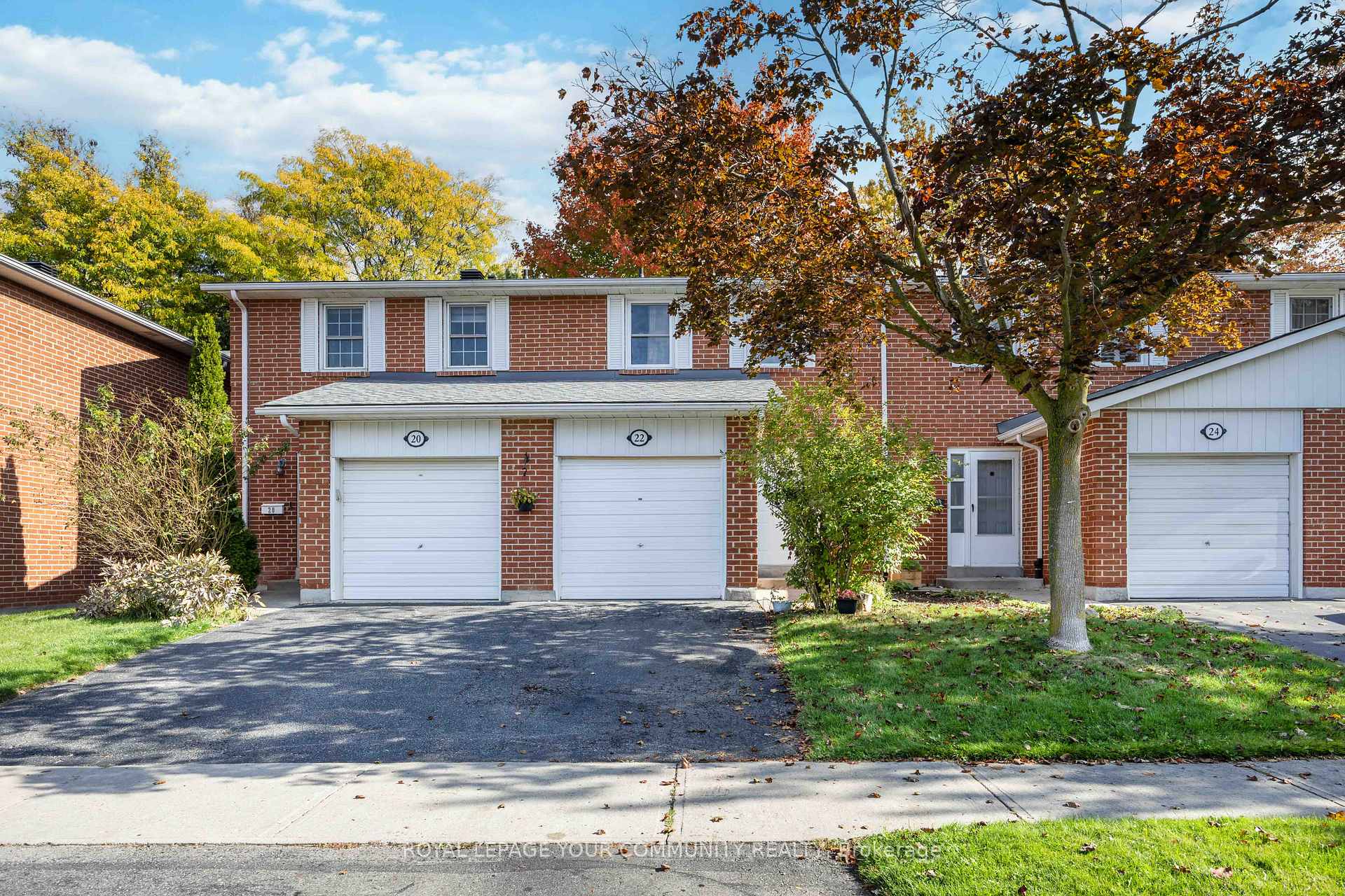 Front of 22 porterfield Crescent