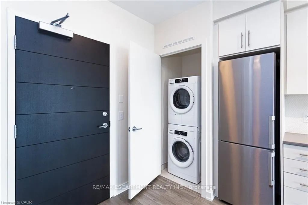 Photo 9 of Unit 1019, 212 King William Street, Hamilton, Beasley — HOMEH