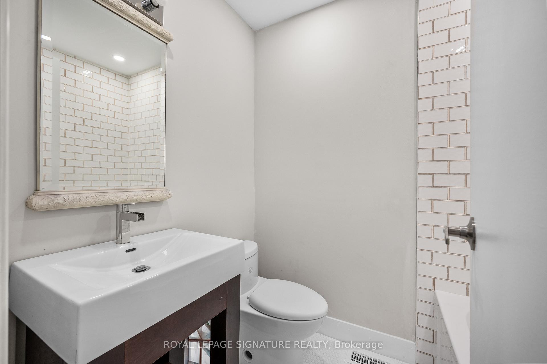 Photo 23 of Unit 92, 275 Broadview Avenue, Toronto, South Riverdale — HOMEH