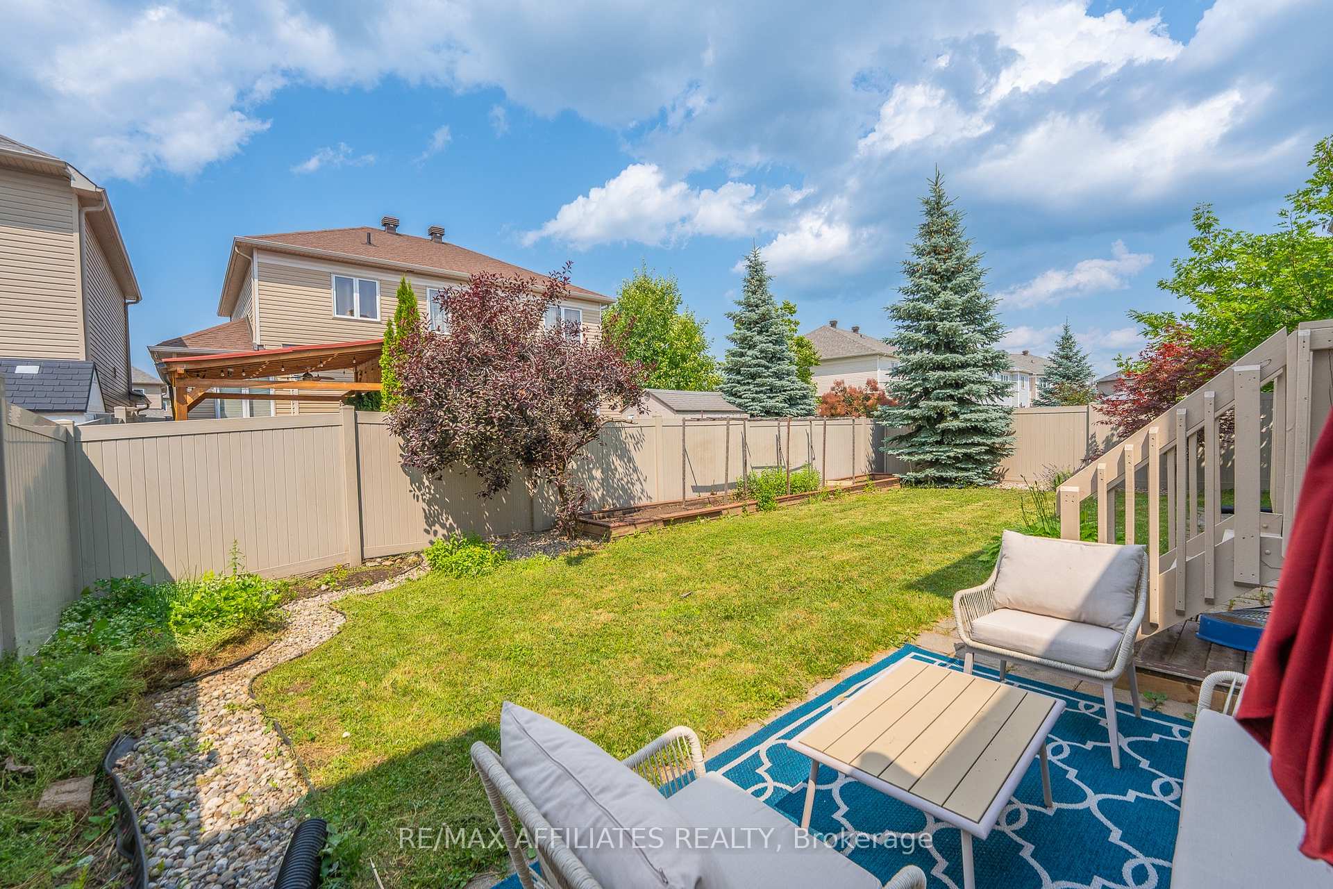 Photo 35 of 50 Cormack Circle, Ottawa, Barrhaven - Strandherd — HOMEH