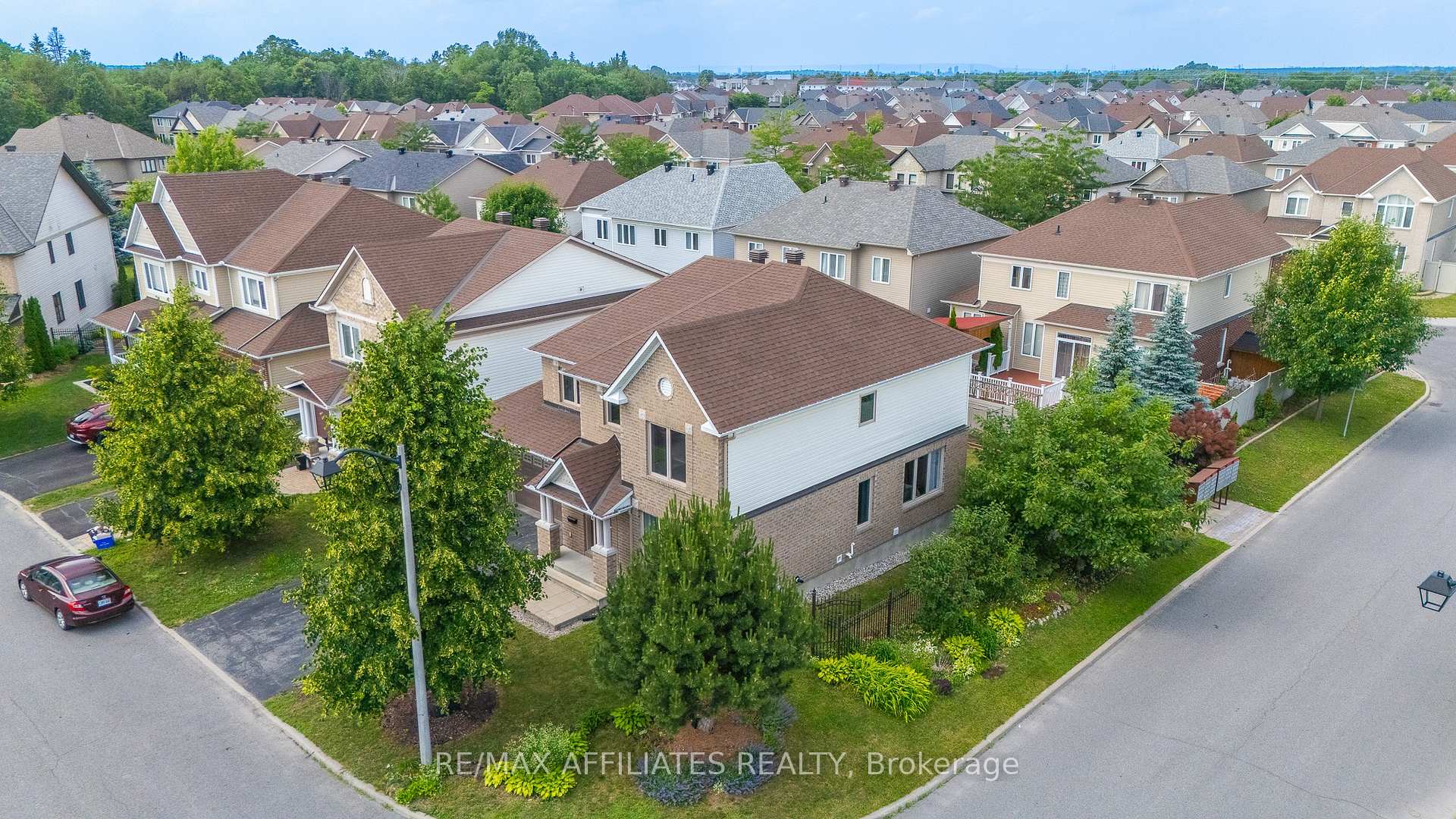 Photo 36 of 50 Cormack Circle, Ottawa, Barrhaven - Strandherd — HOMEH