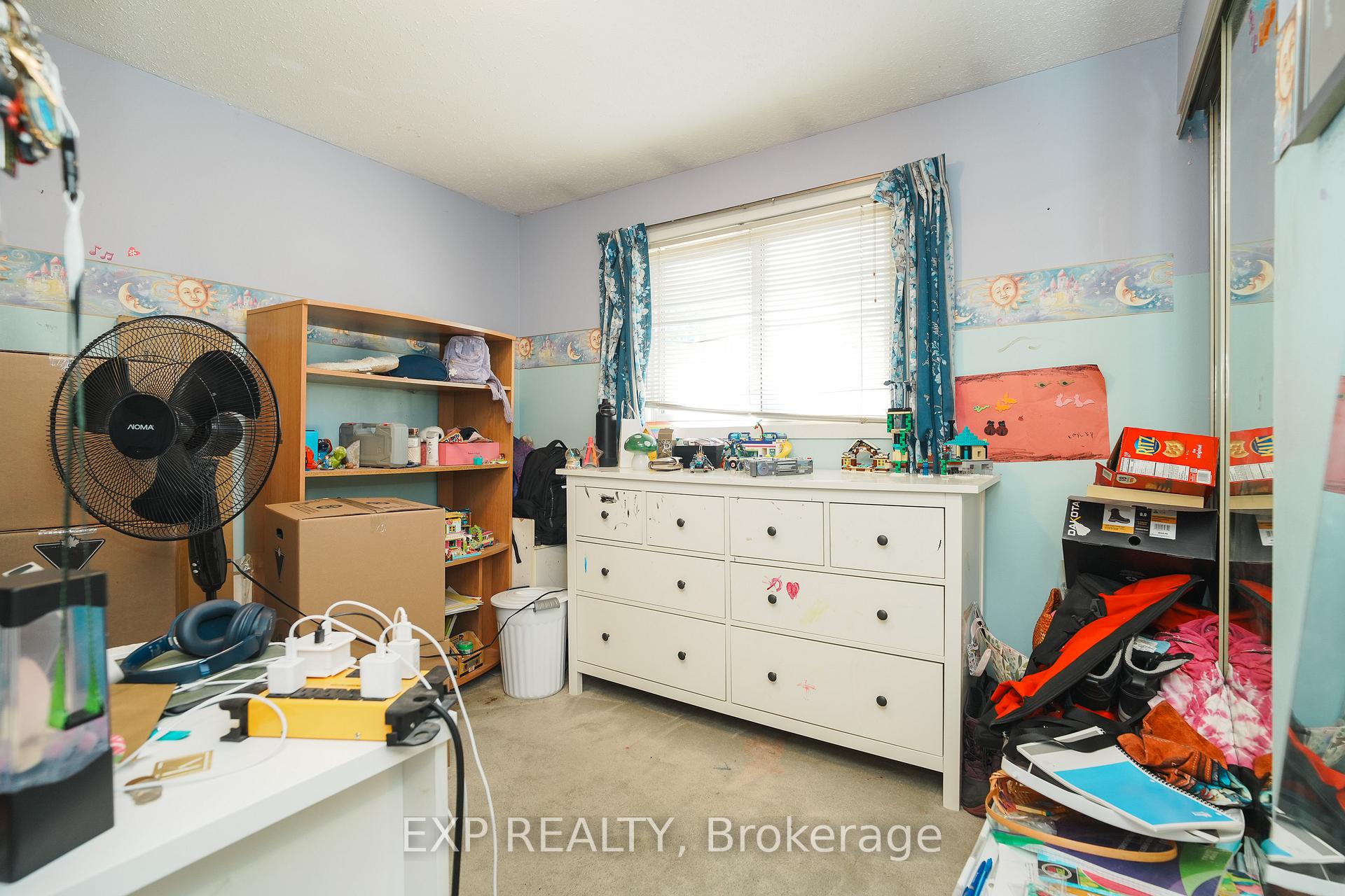 Photo 16 of 36 Keewatin Crescent, Ottawa, Borden Farm/Stewart Farm/Carleton Heights/Parkwood Hills — HOMEH