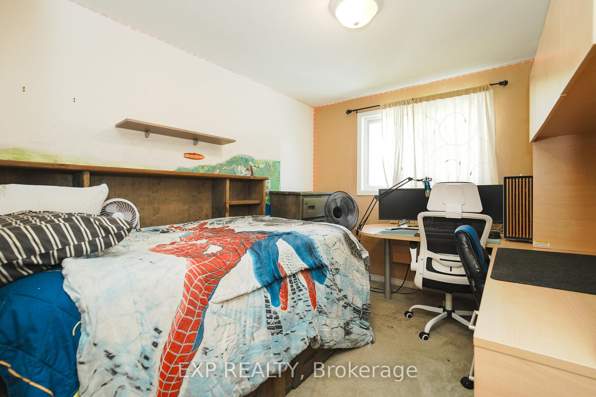 Photo 17 of 36 Keewatin Crescent, Ottawa, Borden Farm/Stewart Farm/Carleton Heights/Parkwood Hills — HOMEH