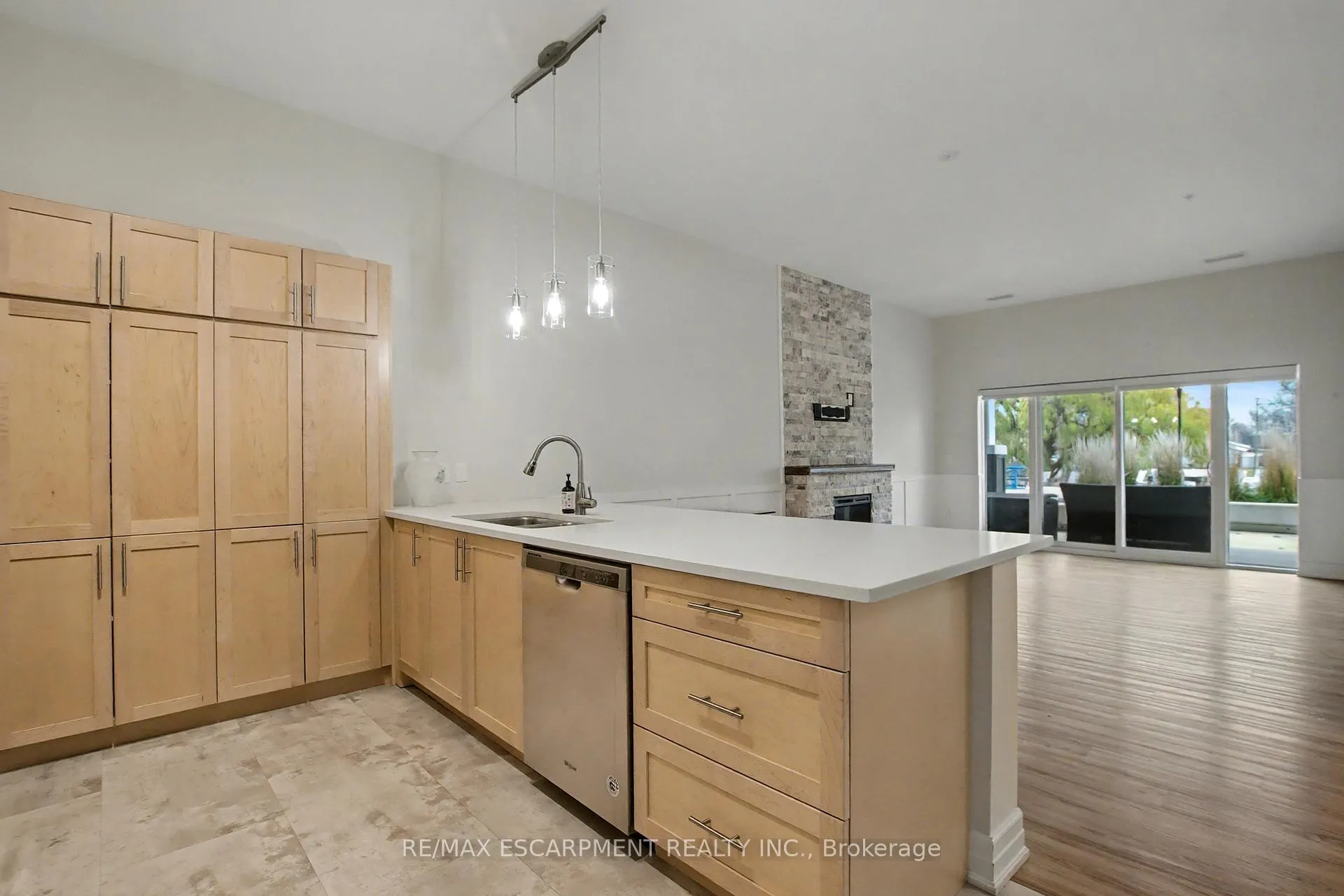 Photo 16 of Unit 006, 39 Sister Varga Terrace, Hamilton, Kennedy — HOMEH