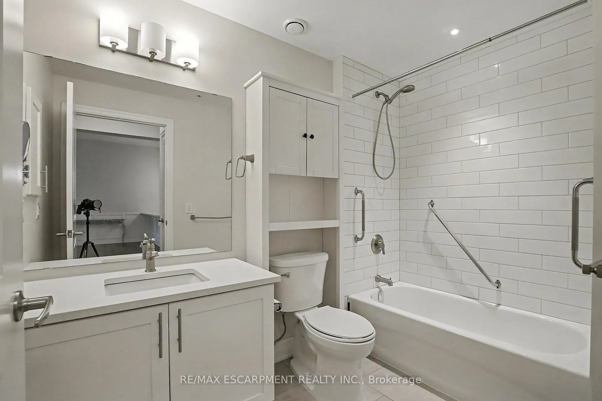 Photo 23 of Unit 006, 39 Sister Varga Terrace, Hamilton, Kennedy — HOMEH