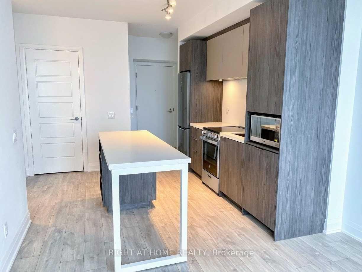 Photo 9 of Unit 5208, 70 Annie Craig Drive, Etobicoke, Mimico — HOMEH