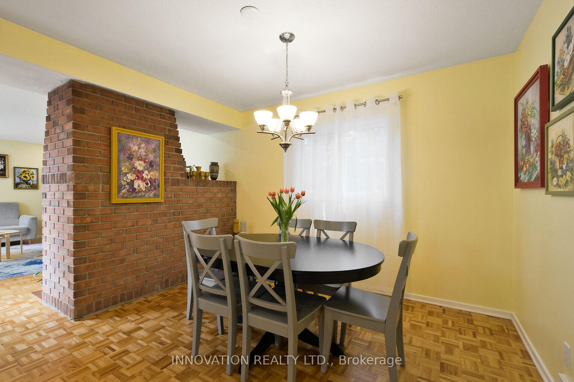Photo 4 of 13 Jackson Court, Ottawa, Kanata - Beaverbrook — HOMEH
