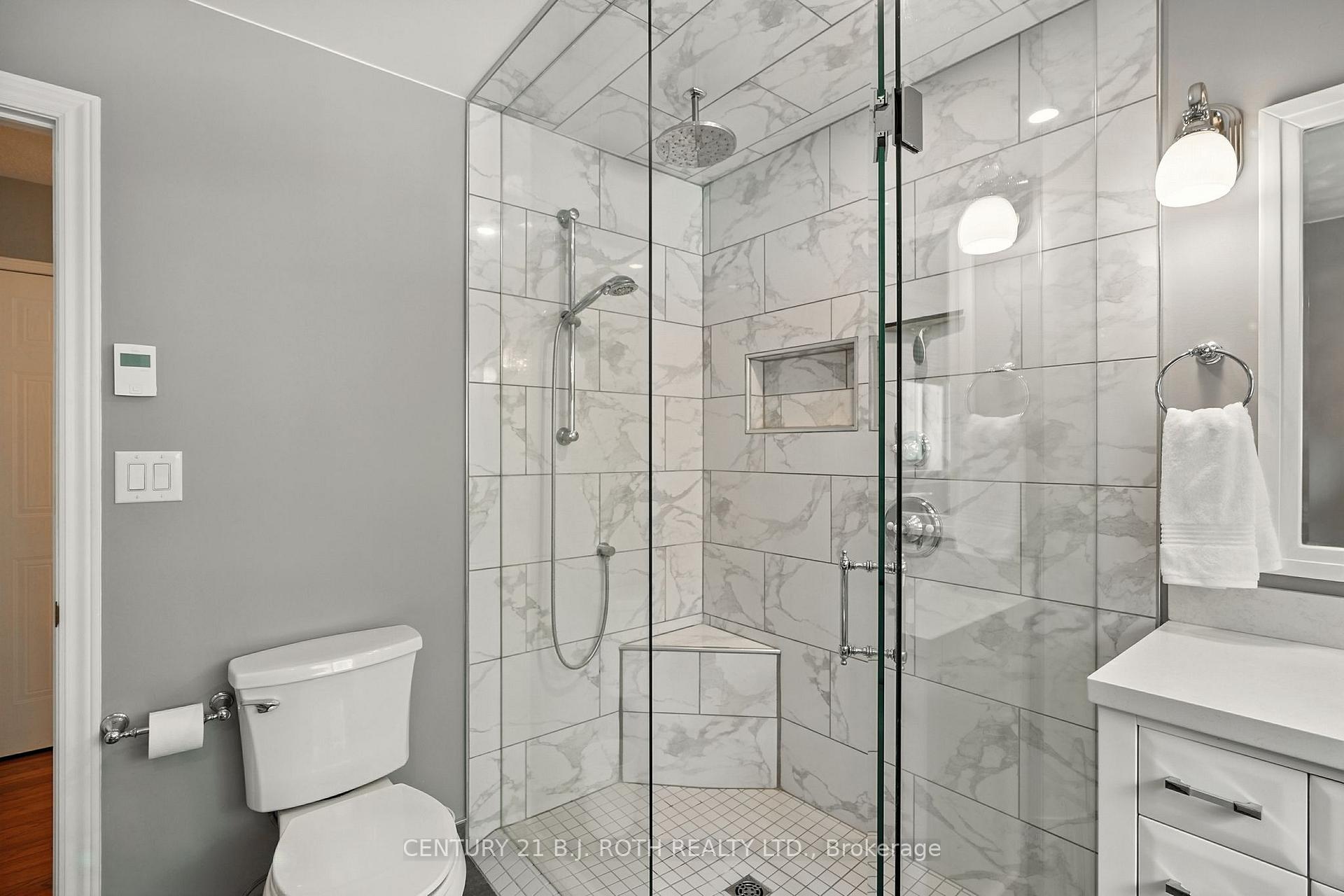 Photo 18 of 188 Mapleton Avenue, Barrie, Holly — HOMEH