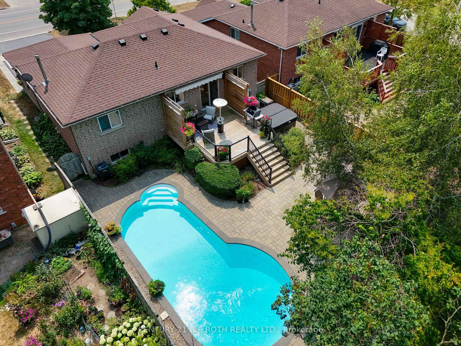 Photo 42 of 188 Mapleton Avenue, Barrie, Holly — HOMEH