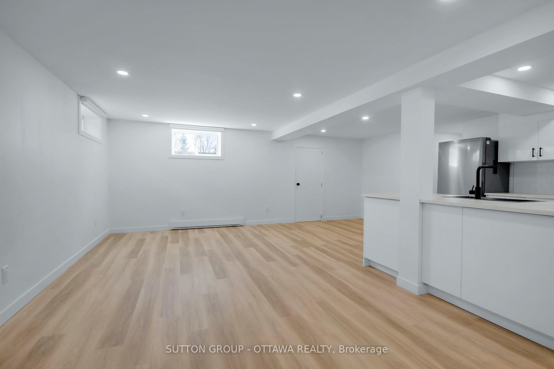 Photo 3 of Unit B - Lower Level, 839 Colson Avenue, Ottawa, Elmvale Acres — HOMEH