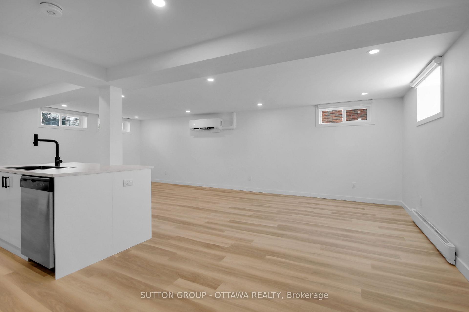 Photo 7 of Unit B - Lower Level, 839 Colson Avenue, Ottawa, Elmvale Acres — HOMEH