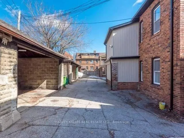Photo 20 of Unit 2, 52 College View Avenue, Toronto, Yonge-Eglinton — HOMEH