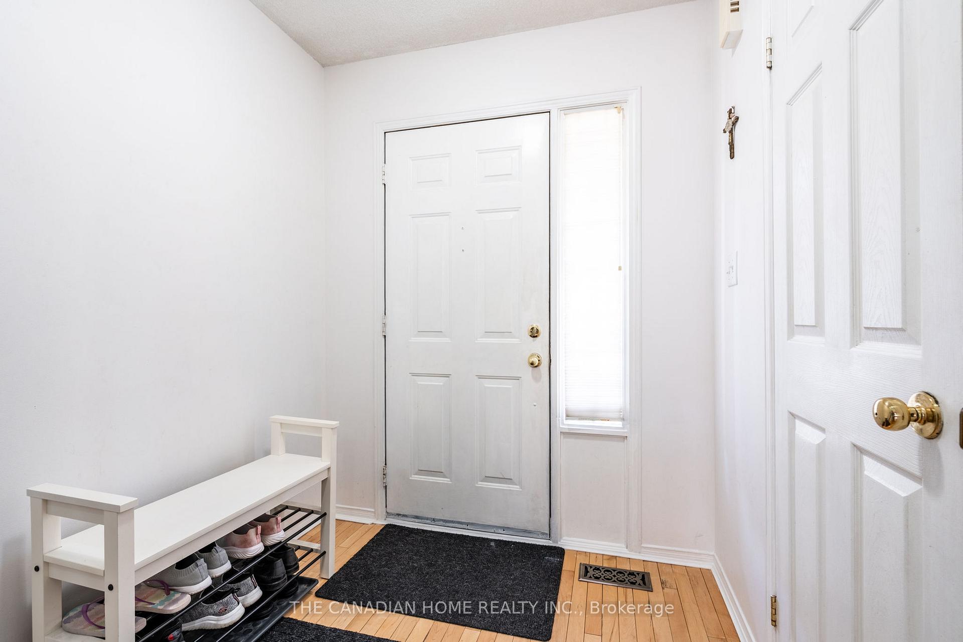 Photo 6 of Unit 10, 1000 Upper Paradise Road, Hamilton, Gurnett — HOMEH