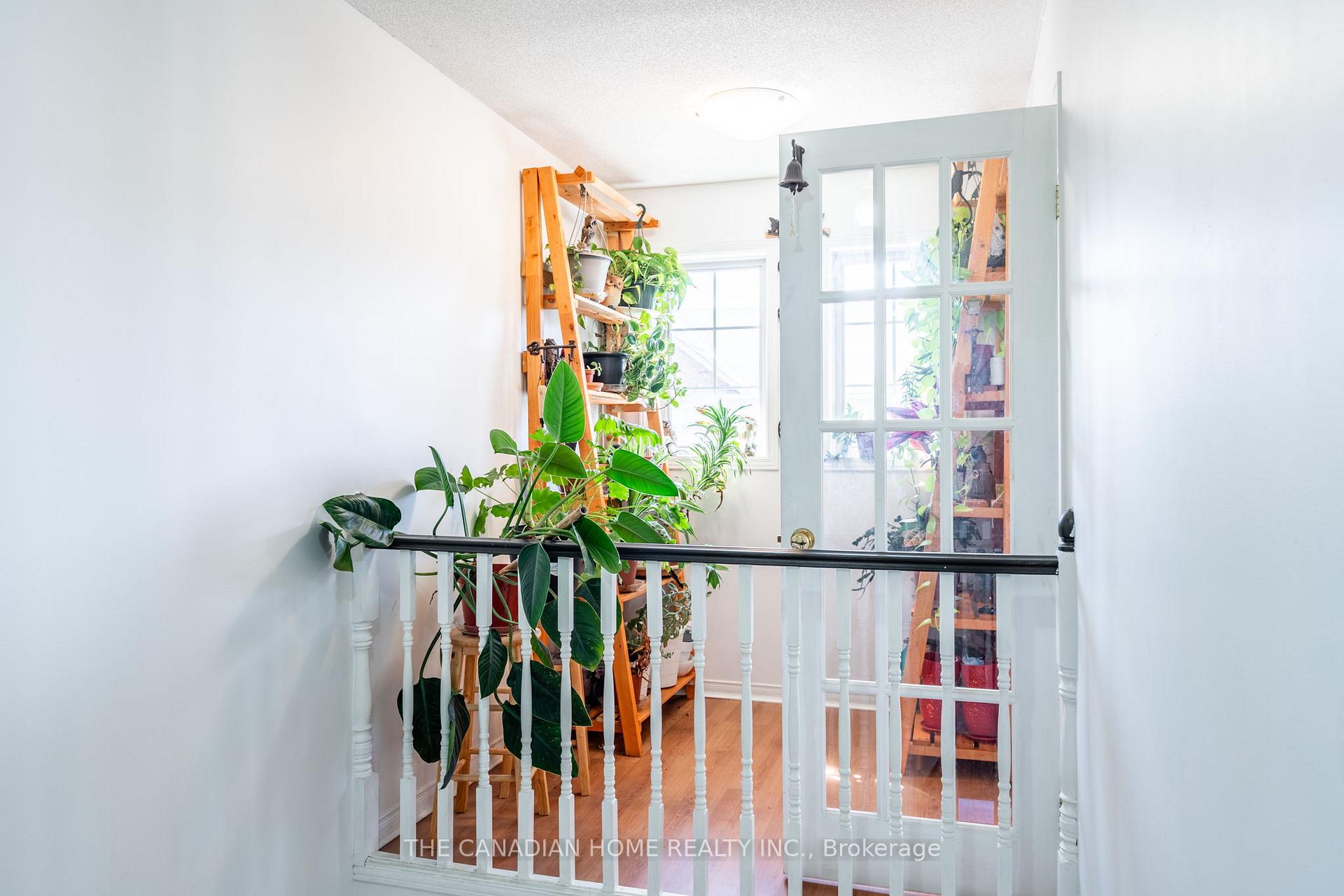 Photo 37 of Unit 10, 1000 Upper Paradise Road, Hamilton, Gurnett — HOMEH
