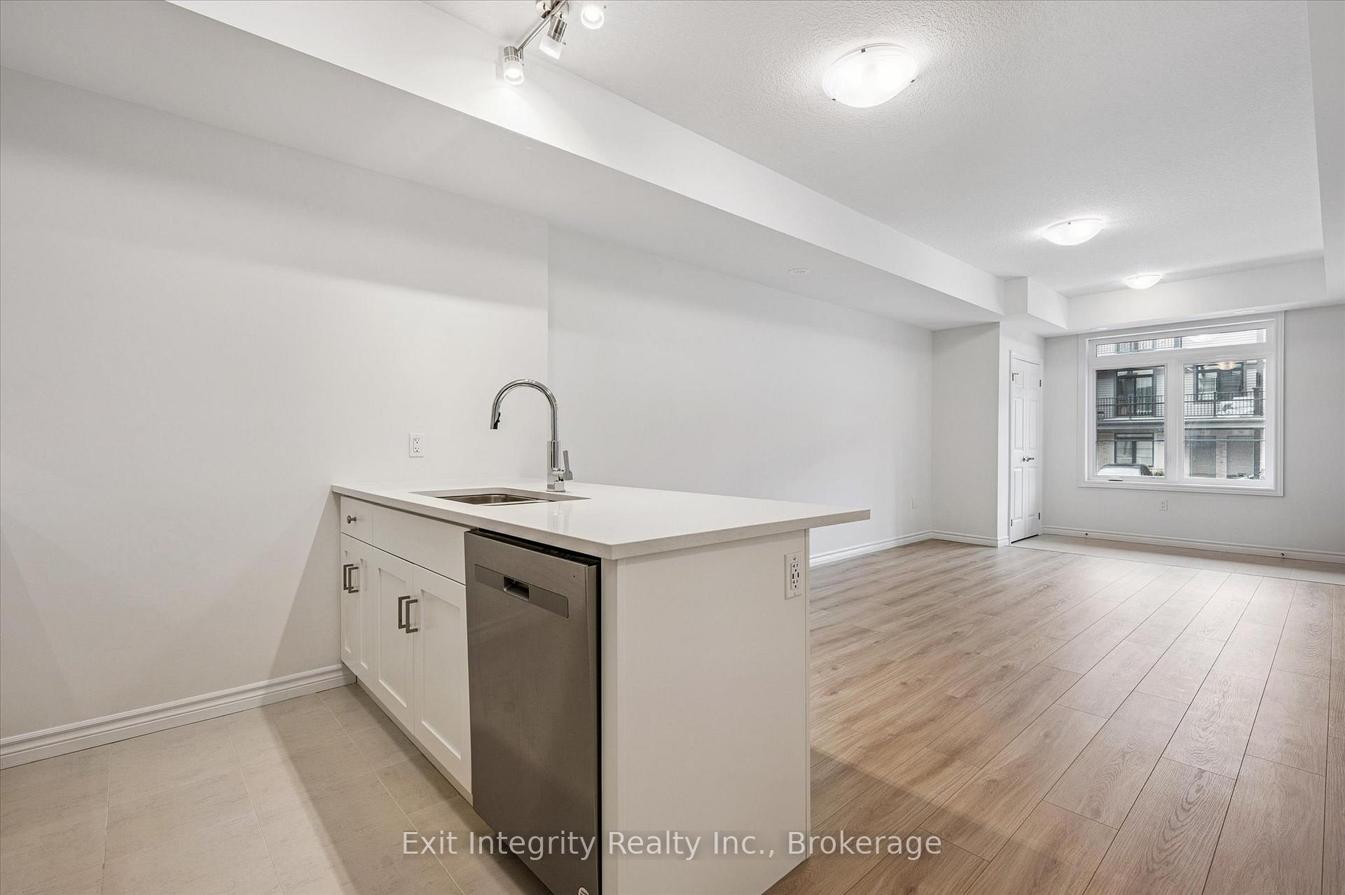 Photo 7 of 49 Lomond Lane, Kitchener — HOMEH