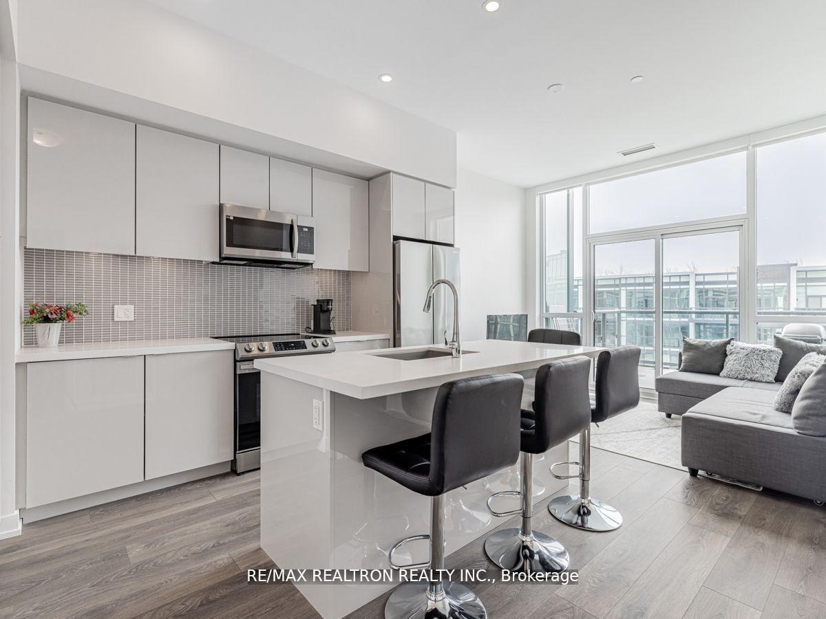 Photo 1 of Unit 424, 415 Sea Ray Avenue, Innisfil, Rural Innisfil — HOMEH