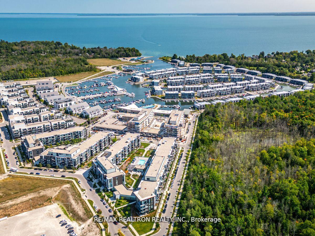 Photo 16 of Unit 424, 415 Sea Ray Avenue, Innisfil, Rural Innisfil — HOMEH