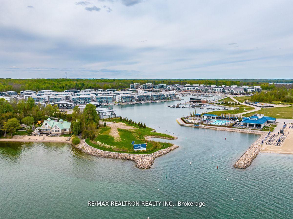 Photo 36 of Unit 424, 415 Sea Ray Avenue, Innisfil, Rural Innisfil — HOMEH