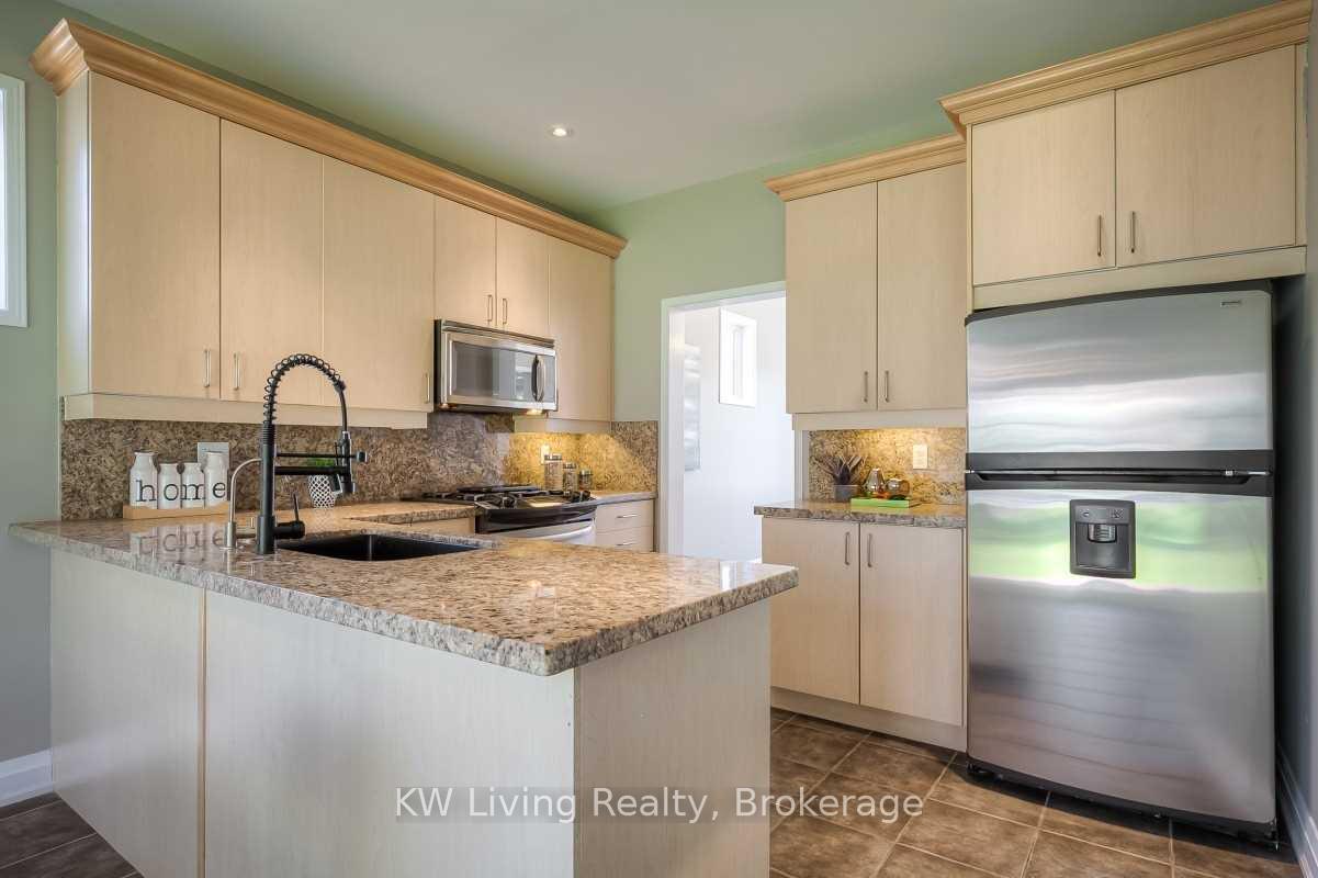 Photo 6 of Unit Upper, 53 Seward Crescent, Ajax, Northeast Ajax — HOMEH