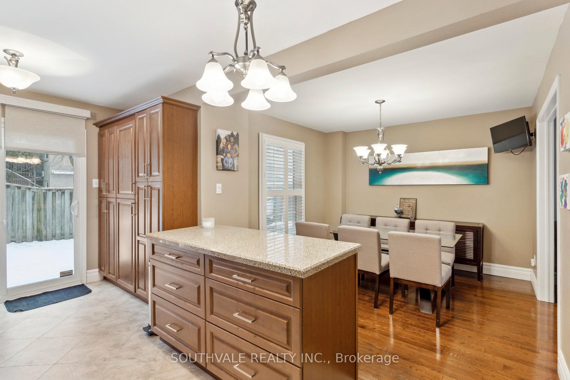 Photo 9 of Unit 34, 1610 Crawforth Street, Whitby, Blue Grass Meadows — HOMEH