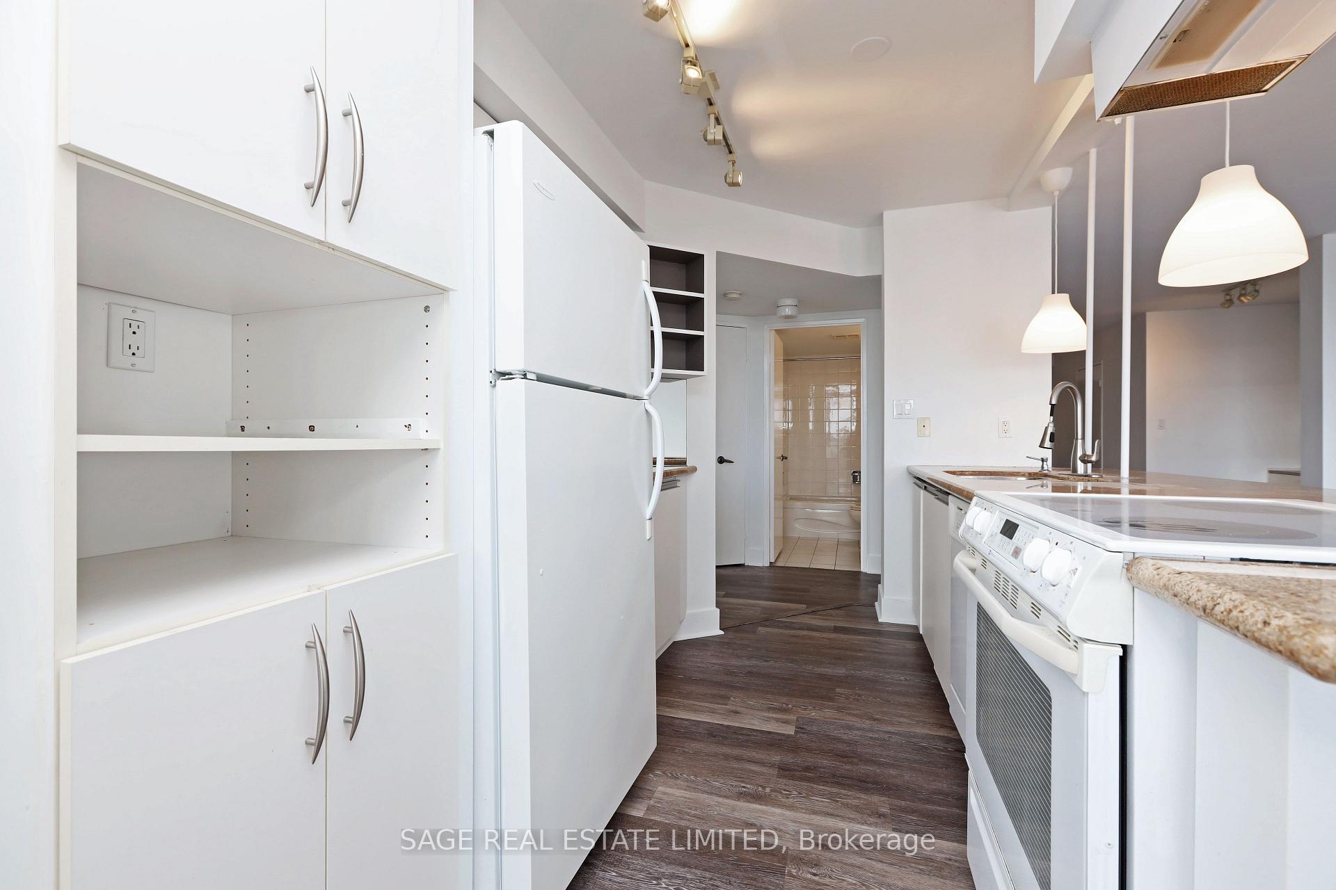 Photo 9 of Unit 1002, 30 Holly Street, Toronto, Mount Pleasant West — HOMEH