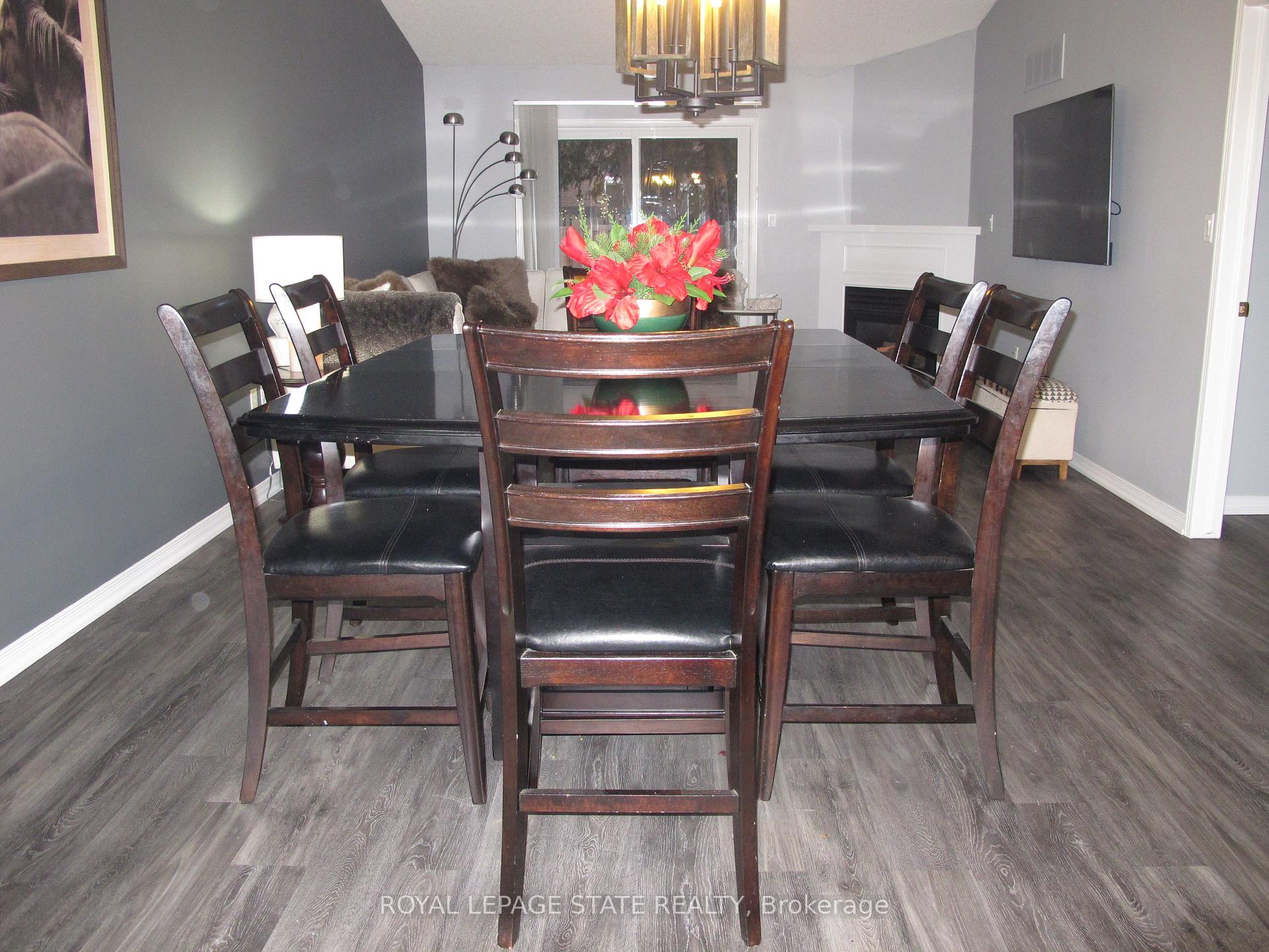 Photo 10 of Unit 6, 60 Rice Avenue, Hamilton, Mountview — HOMEH