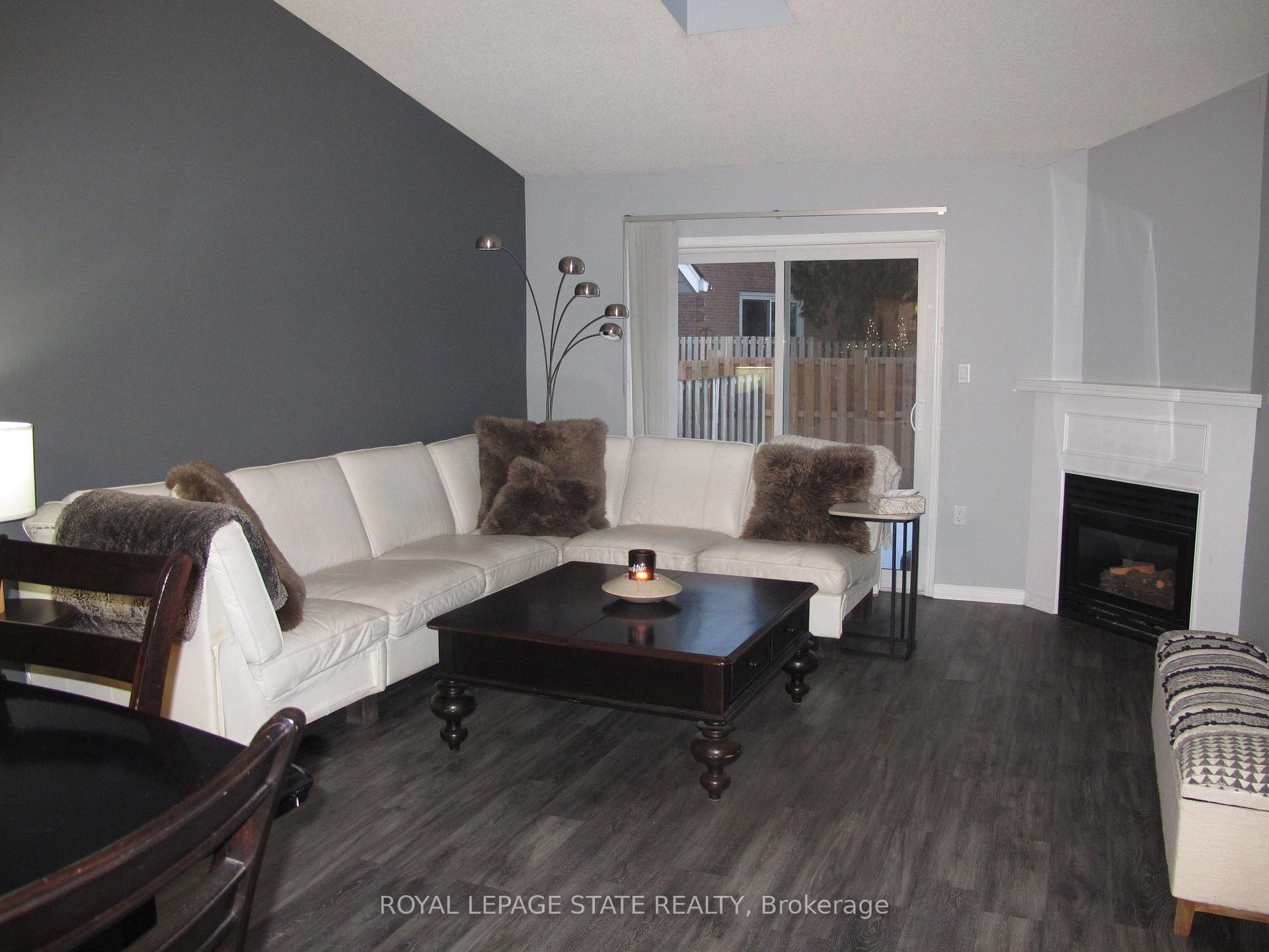 Photo 12 of Unit 6, 60 Rice Avenue, Hamilton, Mountview — HOMEH