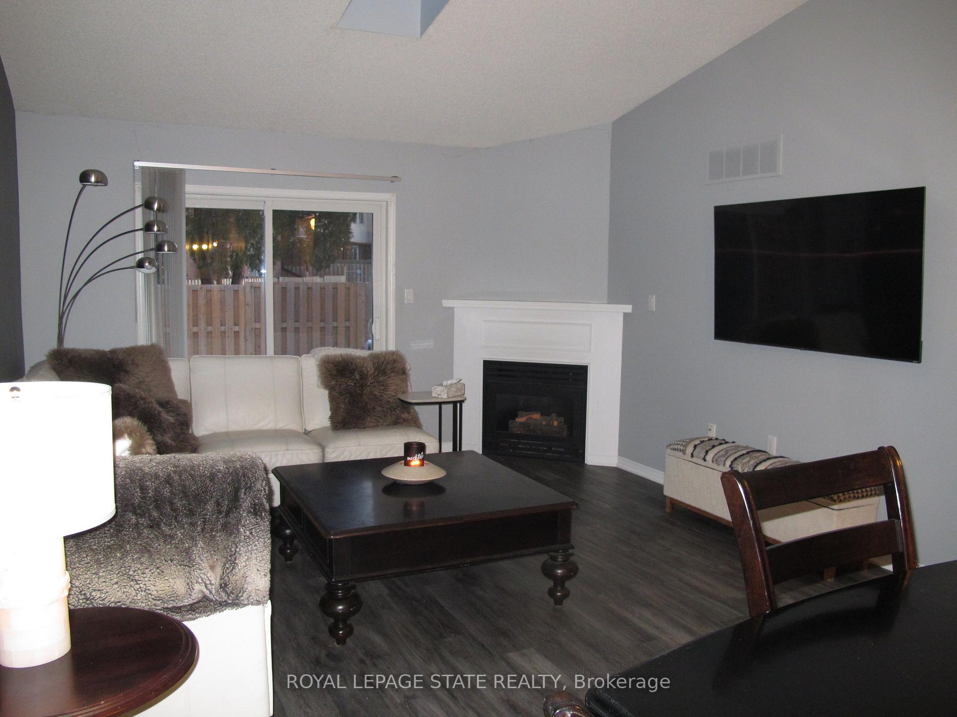 Photo 13 of Unit 6, 60 Rice Avenue, Hamilton, Mountview — HOMEH