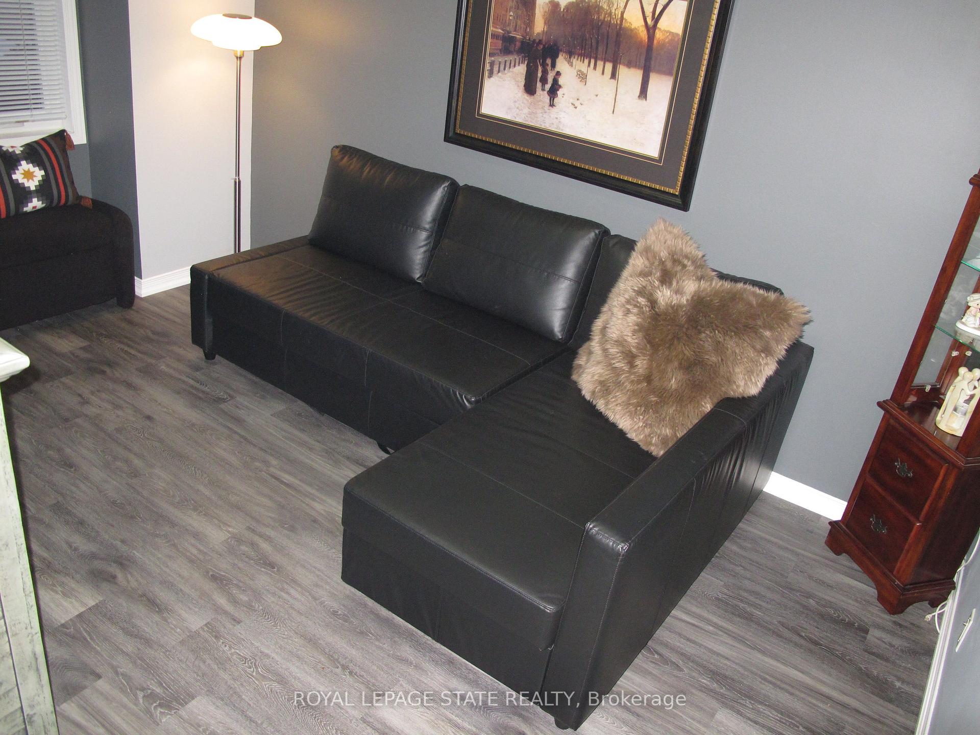 Photo 25 of Unit 6, 60 Rice Avenue, Hamilton, Mountview — HOMEH