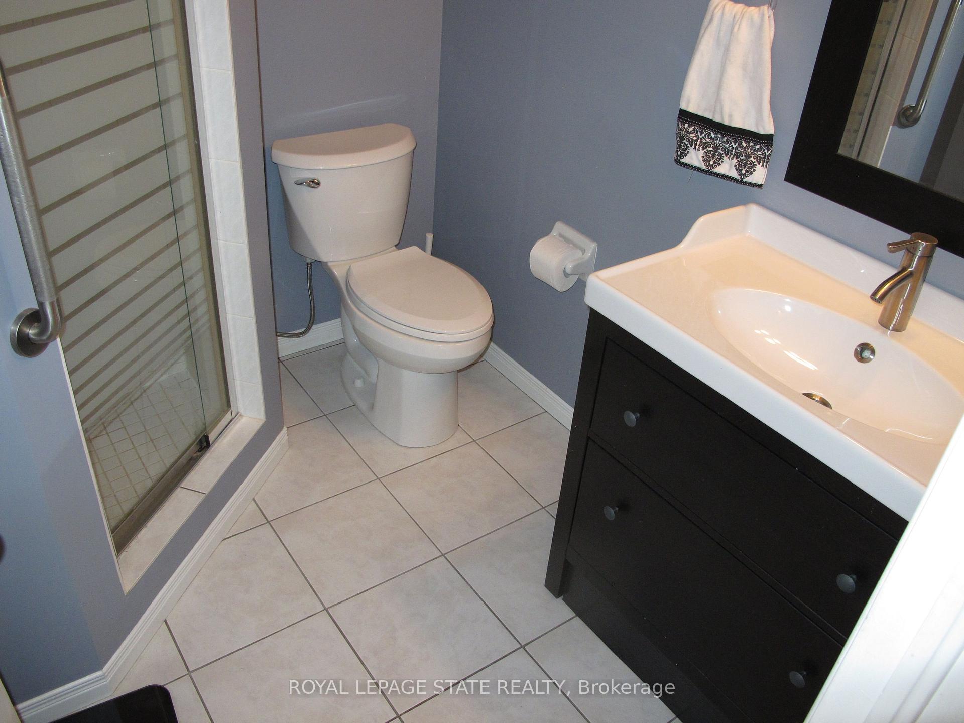 Photo 26 of Unit 6, 60 Rice Avenue, Hamilton, Mountview — HOMEH