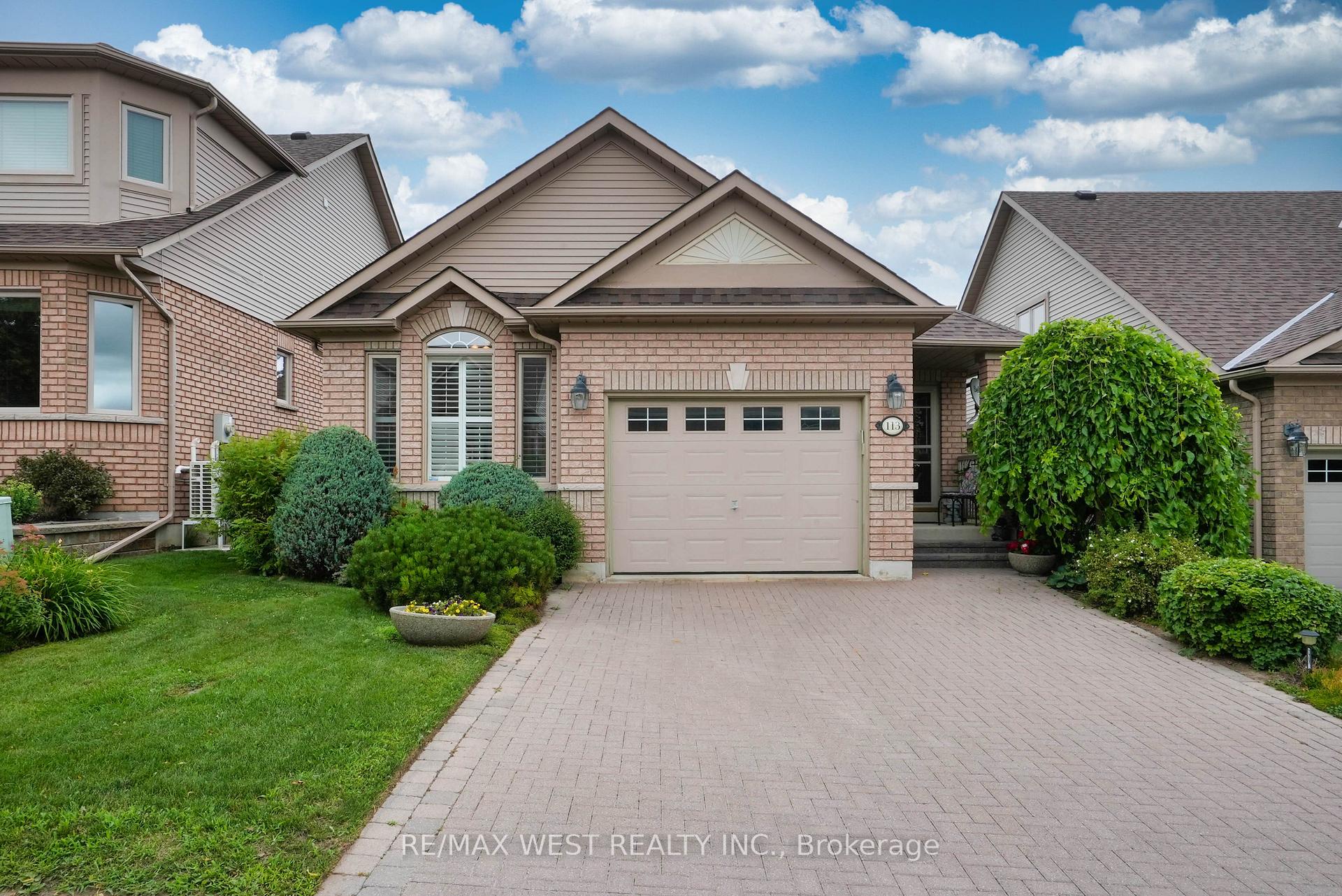 Photo 1 of Unit 31, 113 Sunset Boulevard, New Tecumseth, Rural New Tecumseth — HOMEH