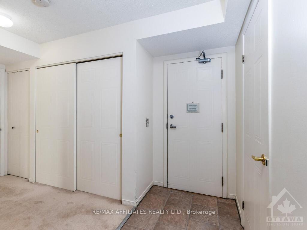 Photo 4 of Unit 237, 848 Seyton Drive, Ottawa, Westcliffe Estates — HOMEH