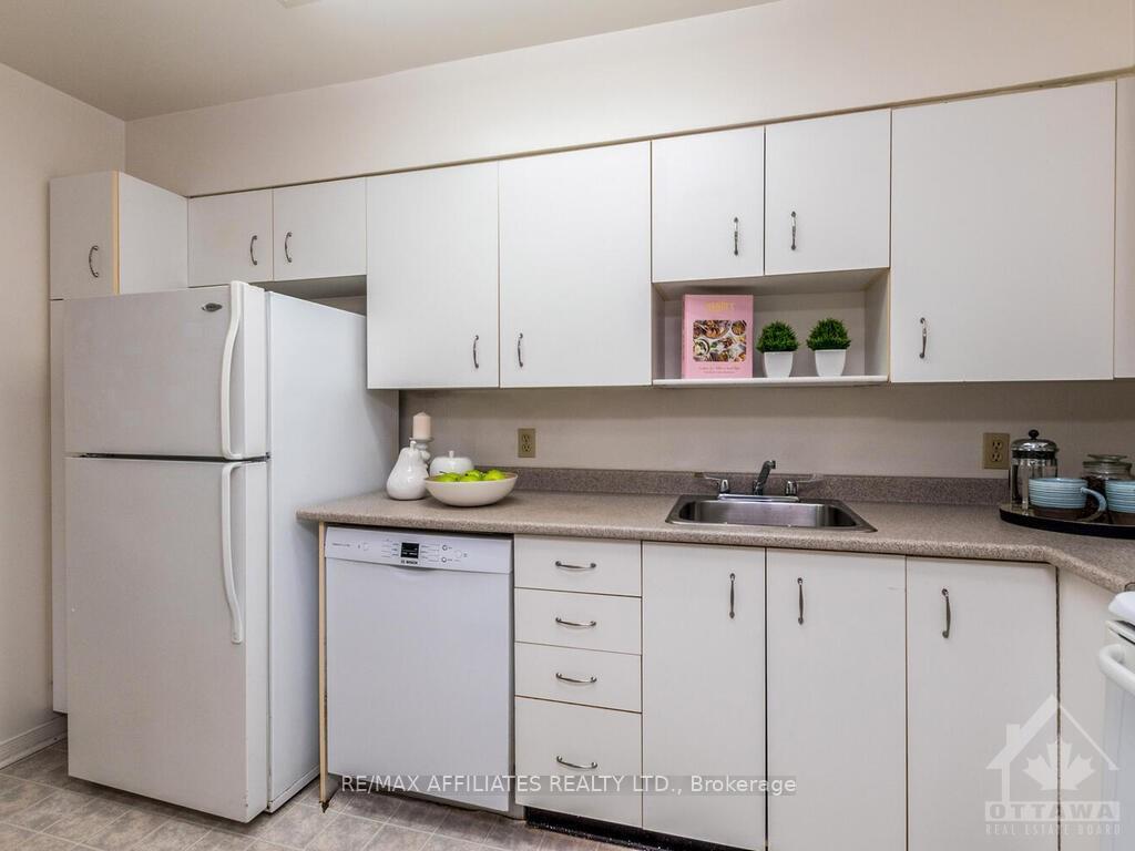 Photo 11 of Unit 237, 848 Seyton Drive, Ottawa, Westcliffe Estates — HOMEH