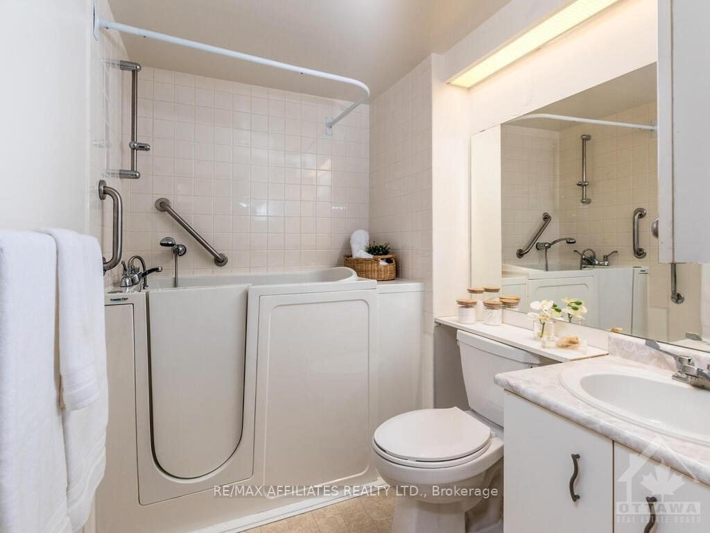 Photo 15 of Unit 237, 848 Seyton Drive, Ottawa, Westcliffe Estates — HOMEH