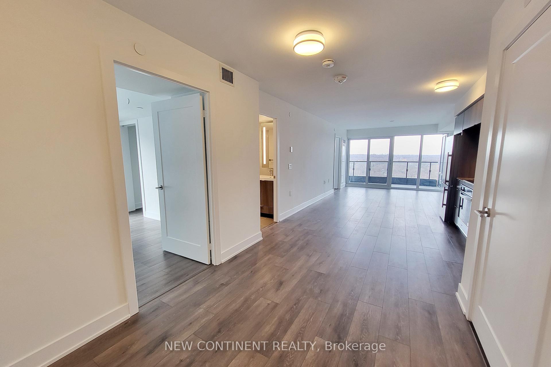 Photo 2 of Unit 1623, 585 Bloor Street E, Toronto, North St. James Town — HOMEH