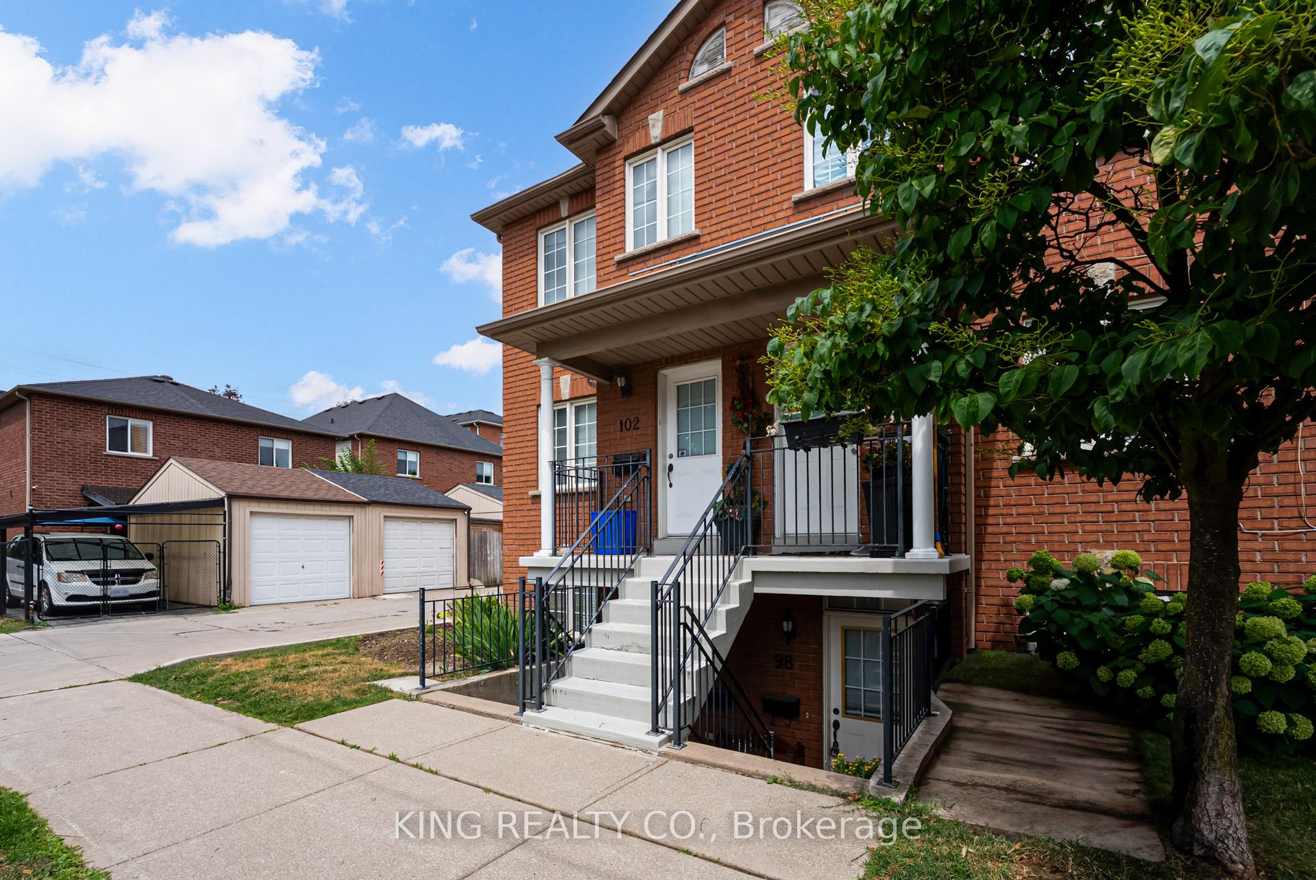 Photo 3 of 98 Connolly Street, Toronto, Weston-Pellam Park — HOMEH