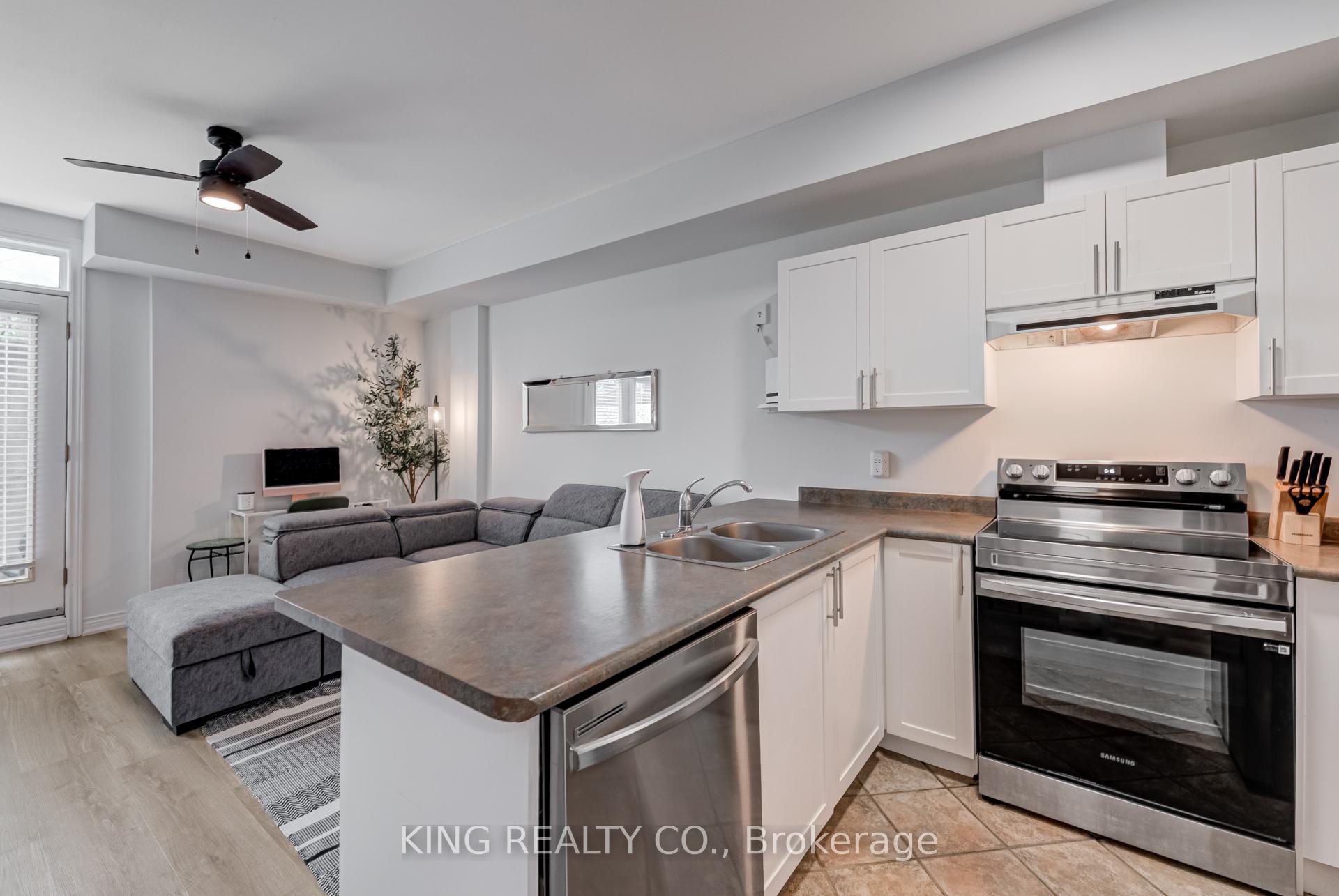 Photo 15 of 98 Connolly Street, Toronto, Weston-Pellam Park — HOMEH