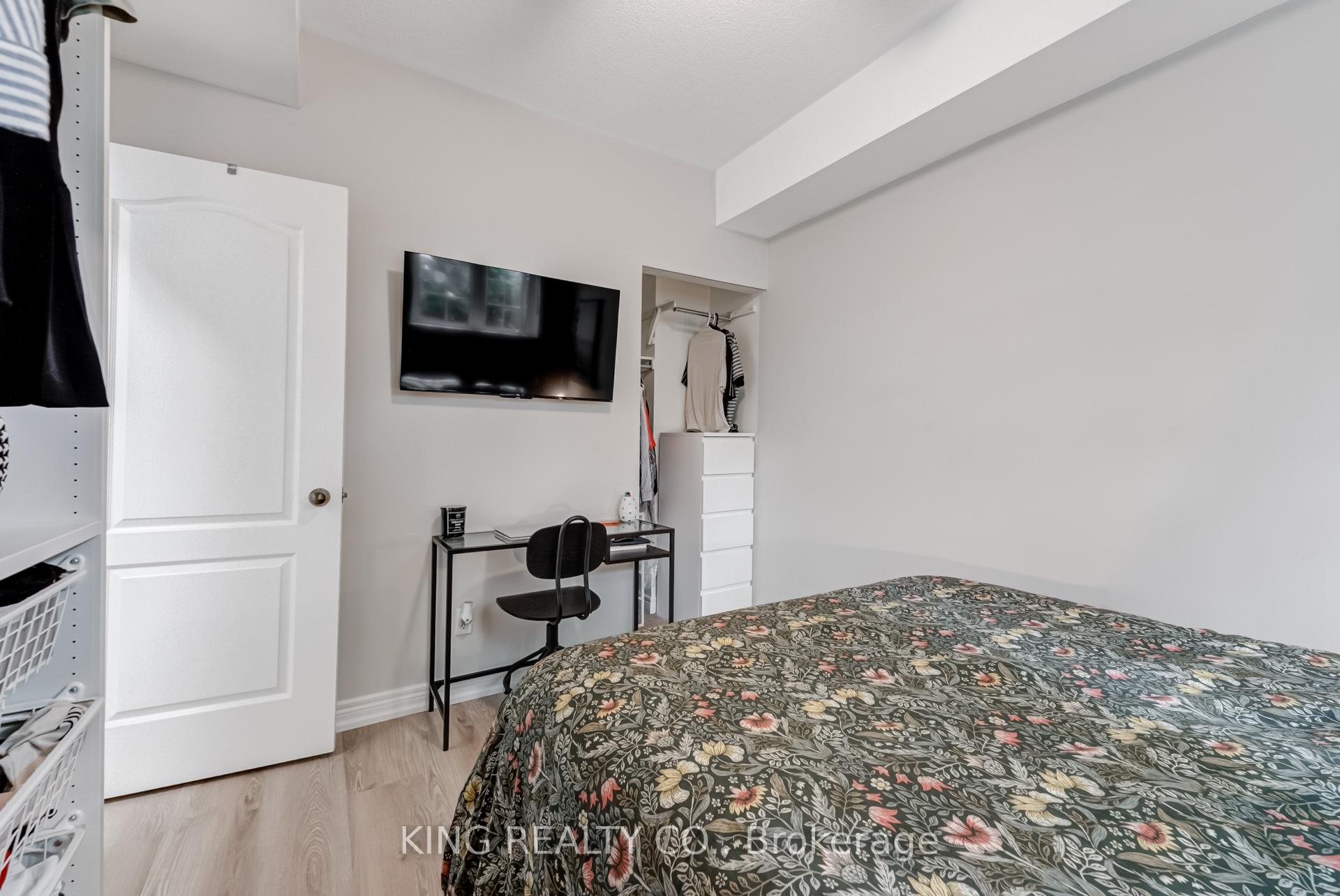 Photo 24 of 98 Connolly Street, Toronto, Weston-Pellam Park — HOMEH