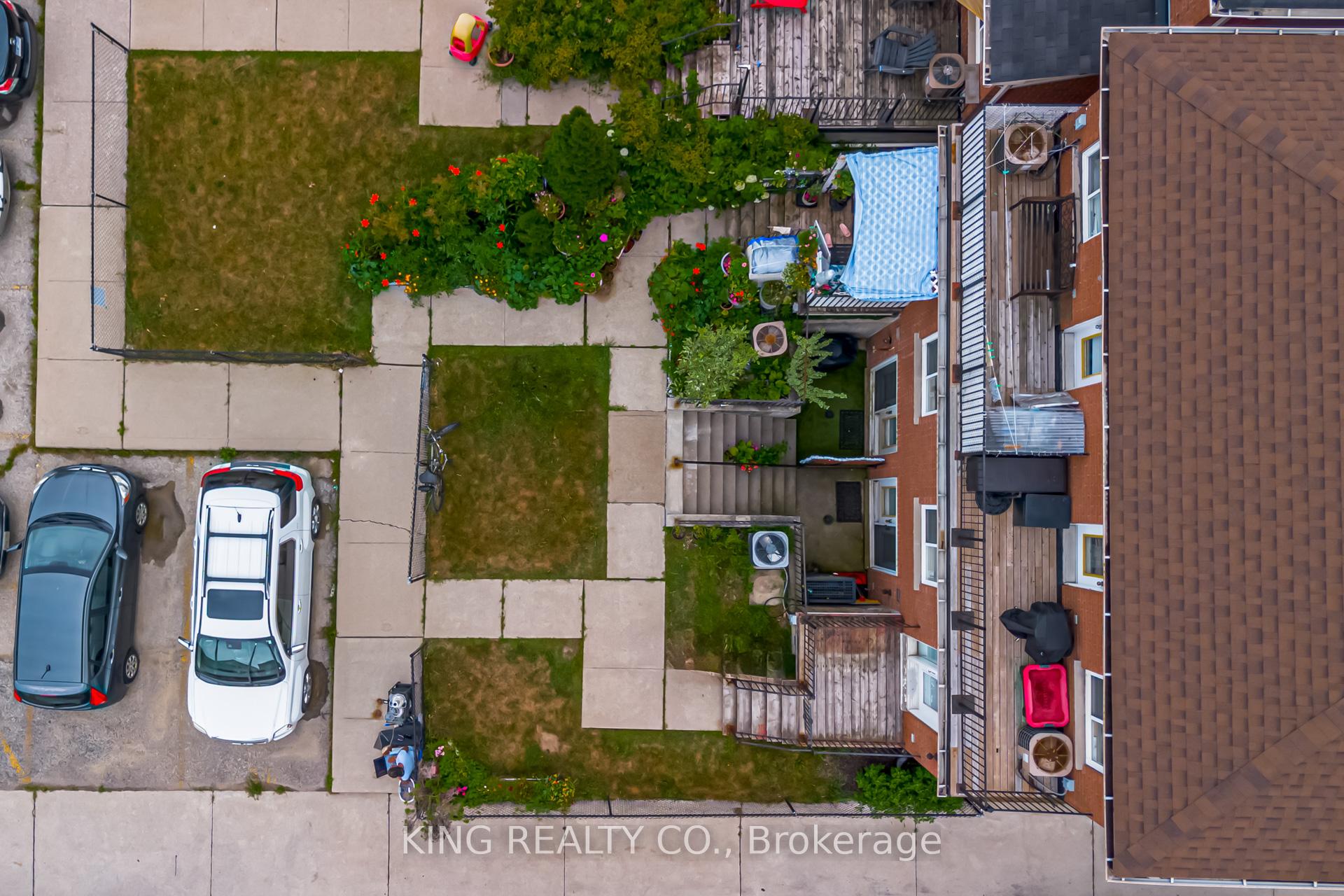 Photo 47 of 98 Connolly Street, Toronto, Weston-Pellam Park — HOMEH