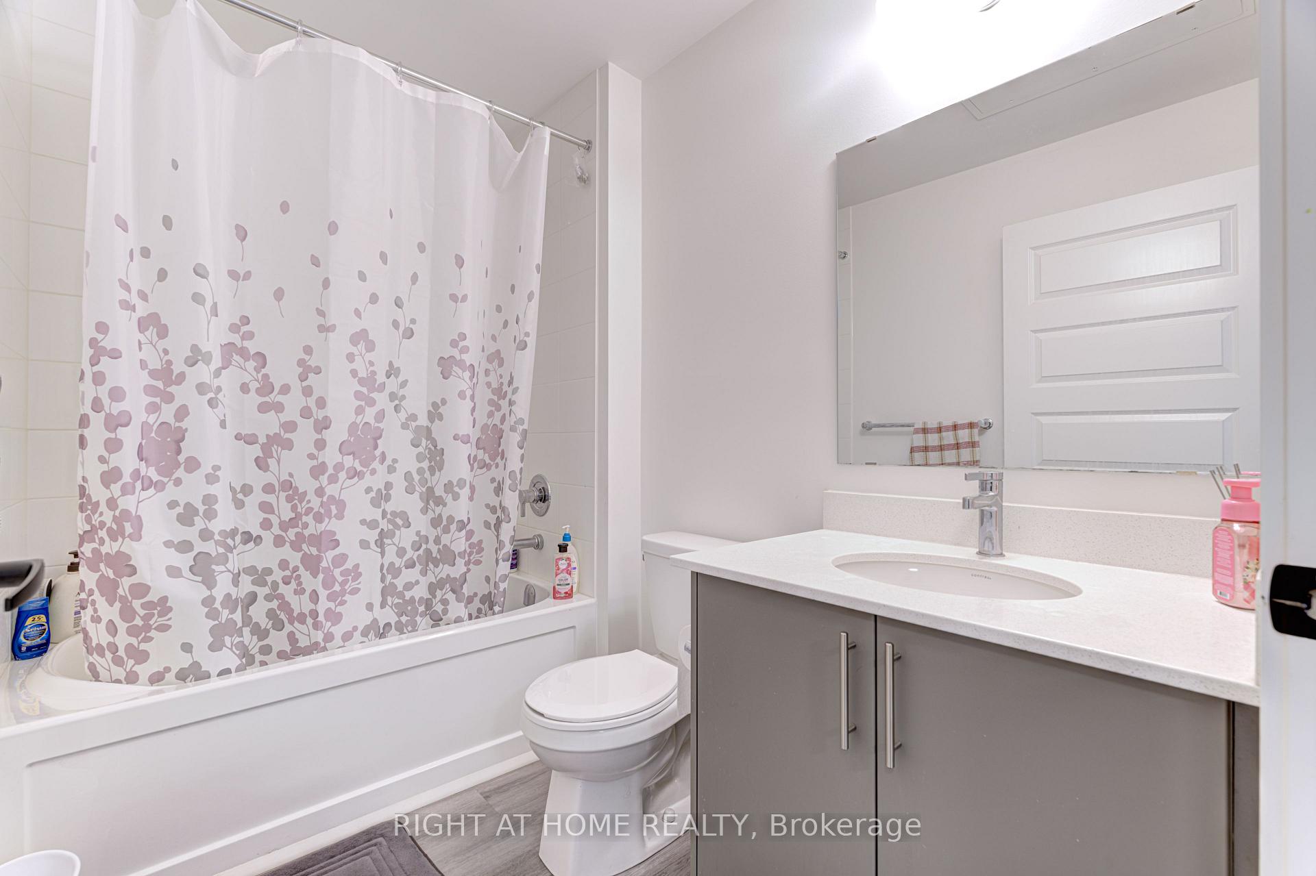 Photo 4 of Unit 304, 1201 Lackner Place, Kitchener — HOMEH