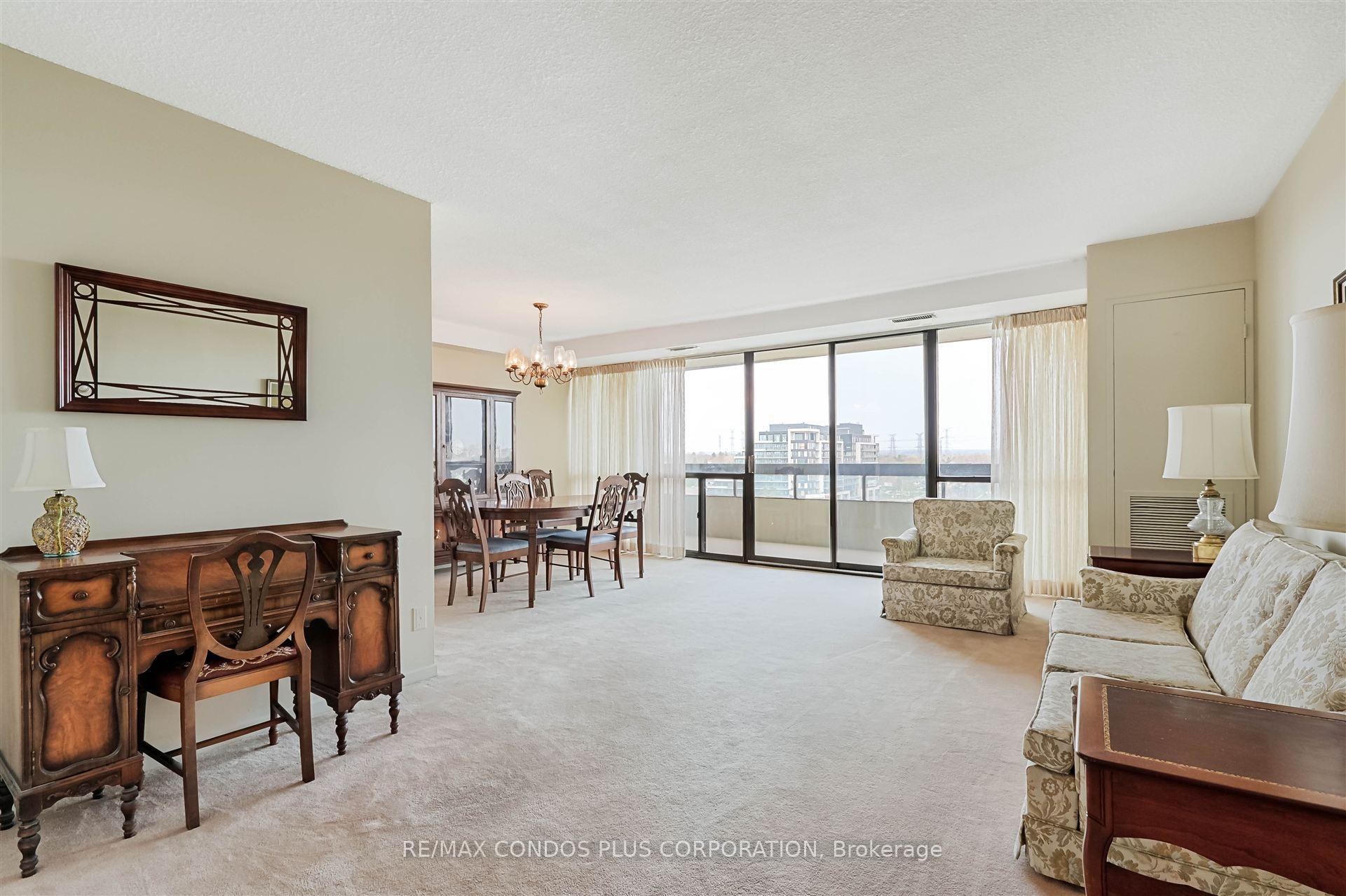 Photo 2 of Unit #1106, 8111 Yonge Street, Markham, Royal Orchard — HOMEH